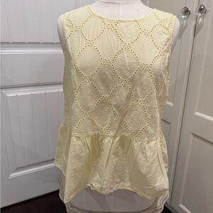 Vanessa Zani Women’s Size XL Yellow Sleeveless Eyelet Blouse w/Peplum Top Shirt